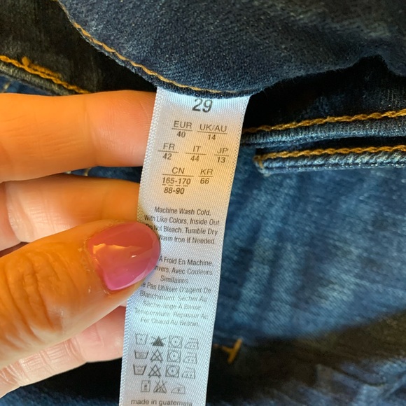 Spanx Ladies The Slim X Skinny Dark Wash Jeans in Size 29 - Picture 11 of 12